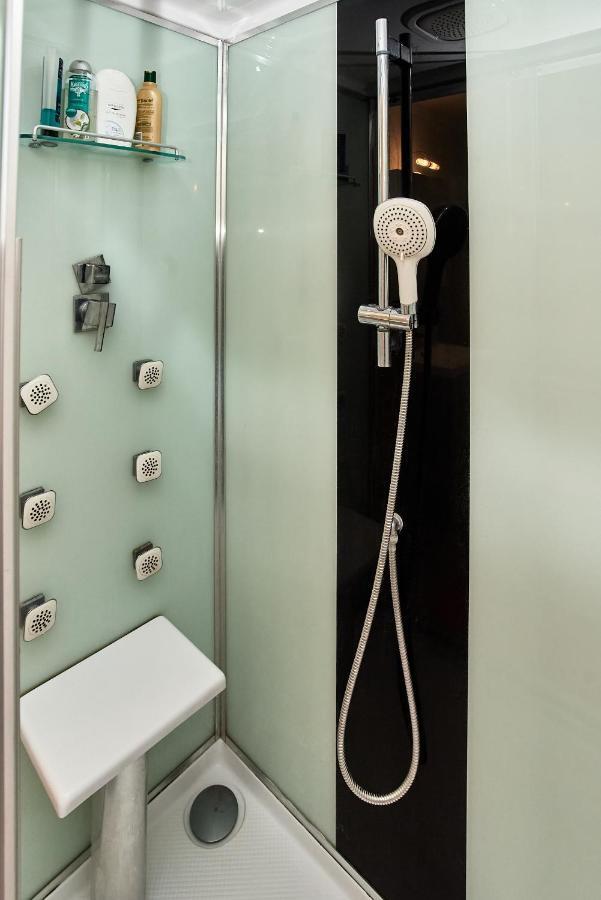 Chambres A Louer Dans Appartement Balcon - Wifi - Parking Gratuit Nevers Exteriör bild
